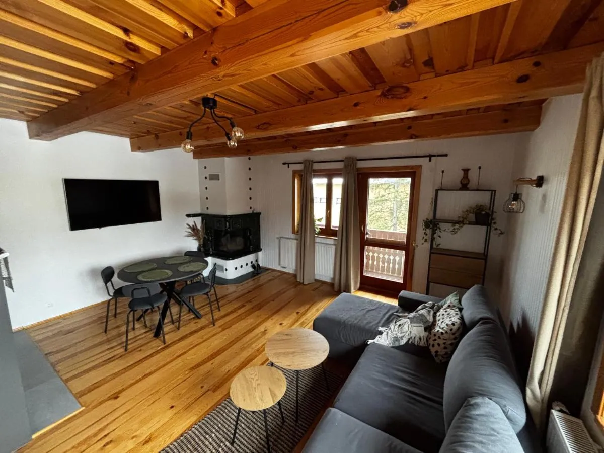 Image 2 of Apartmán s krbom vedľa Zubačky
