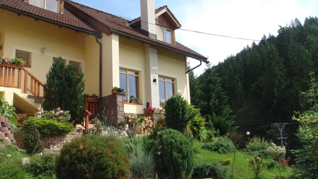 Image 1 of Apartmán u Šárky