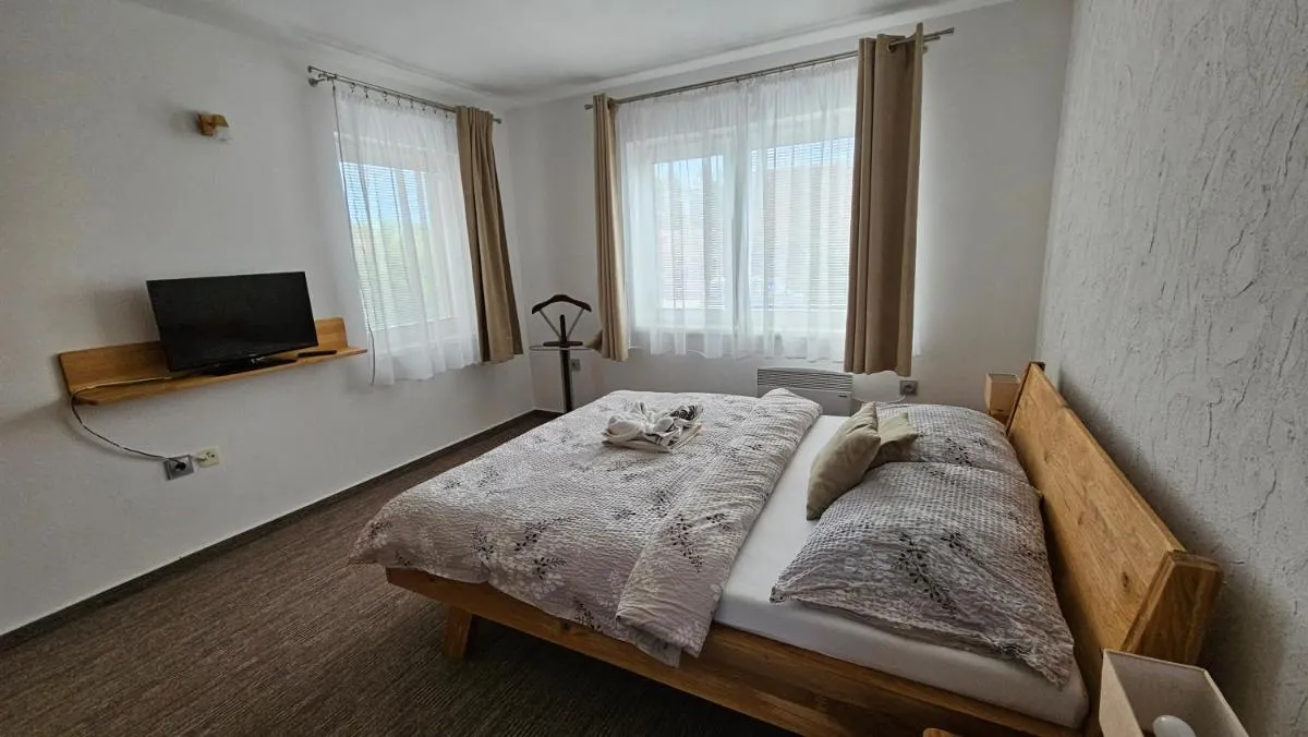Image 2 of Apartmány Janka + camp