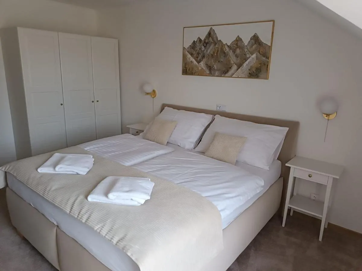 Image 2 of Apartmány pod Mníchom