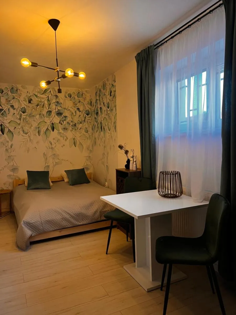 Image 2 of Apártmany v centre – vlastná izba so spoločnou kuchyňou a kúpeľnou môže byť zdieľaná 2 inými izbami