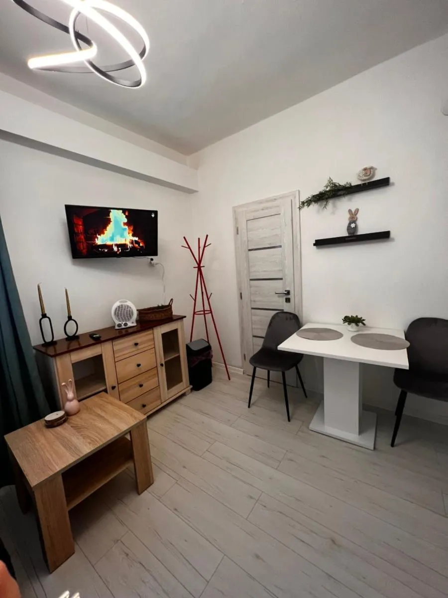 Image 4 of Apártmany v centre – vlastná izba so spoločnou kuchyňou a kúpeľnou môže byť zdieľaná 2 inými izbami