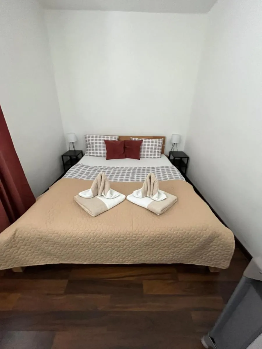 Image 3 of Apartments Nifia