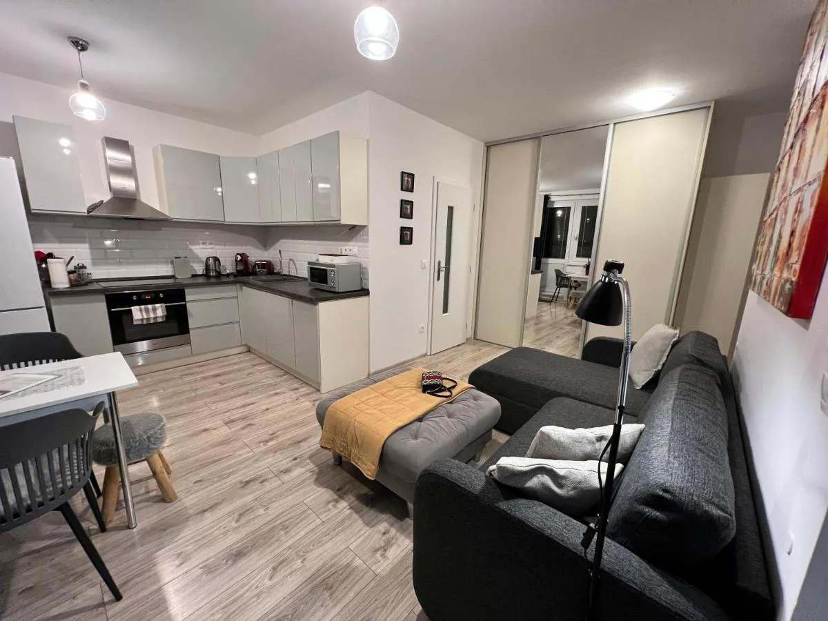 Image 3 of BL-Apartment-Lenkas, 24Hrs-Self check-in, free private parking, close to city centre