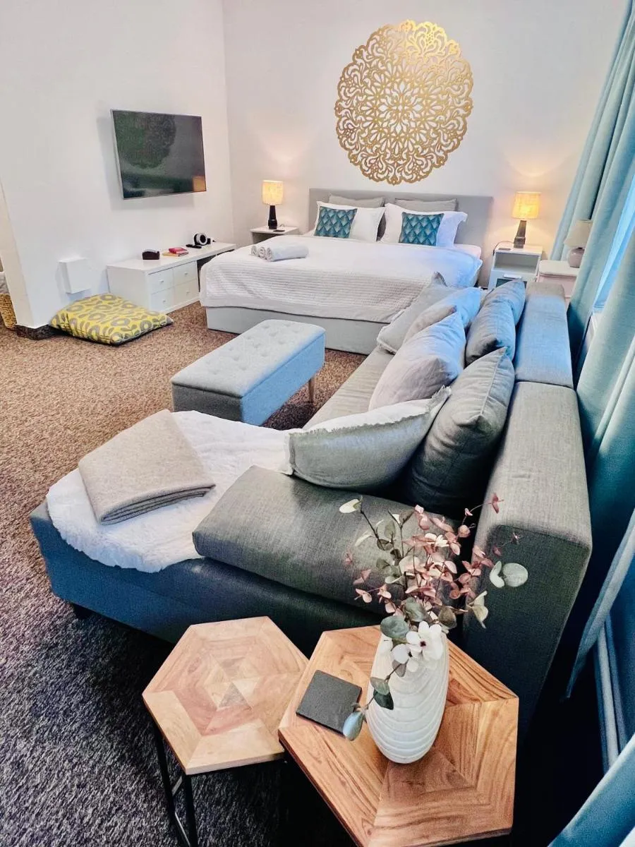 Image 5 of BL-Townhouse Luxury Suite, 24Hrs- check in, private parking, garden, beautiful park just step a way and city center 5 min walking