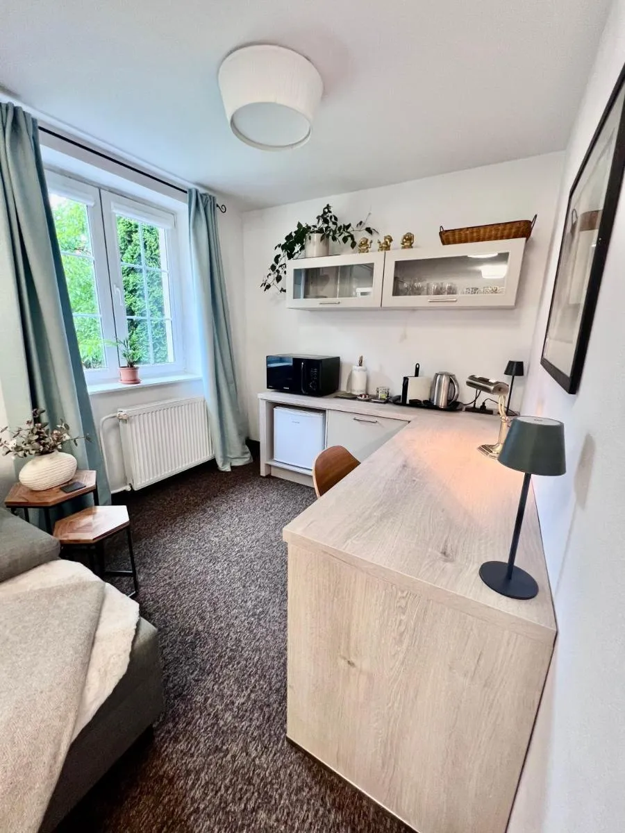 Image 4 of BL-Townhouse Luxury Suite, 24Hrs- check in, private parking, garden, beautiful park just step a way and city center 5 min walking
