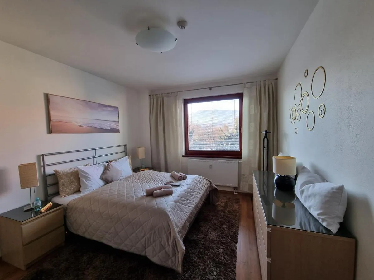 Image 3 of Central business apartment – FREE PARKING