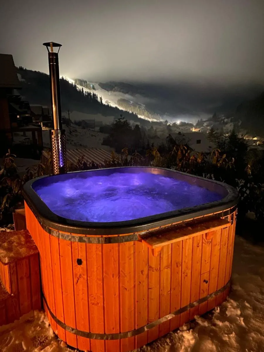Image 7 of Chalet Black Deer