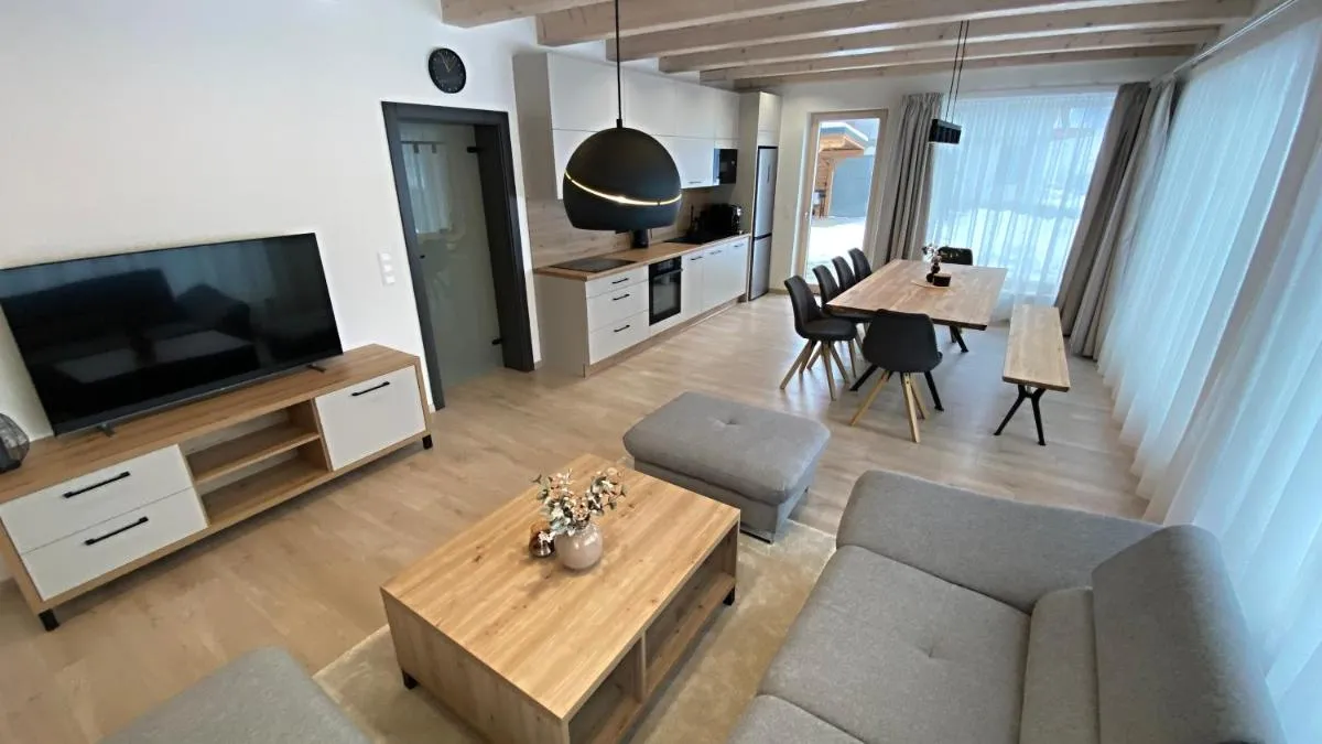 Image 2 of Chalet MIA