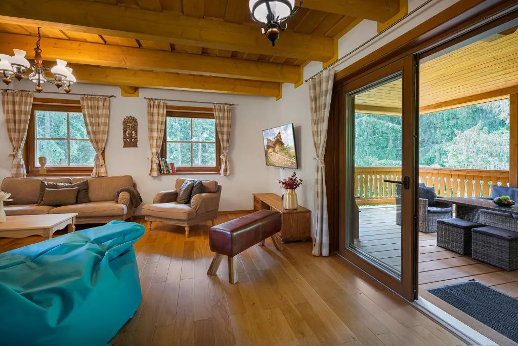 Image 1 of Chalet Tale-Pool Table-Jacuzzi-Sauna-3 Ski Resorts-Ski Jasna