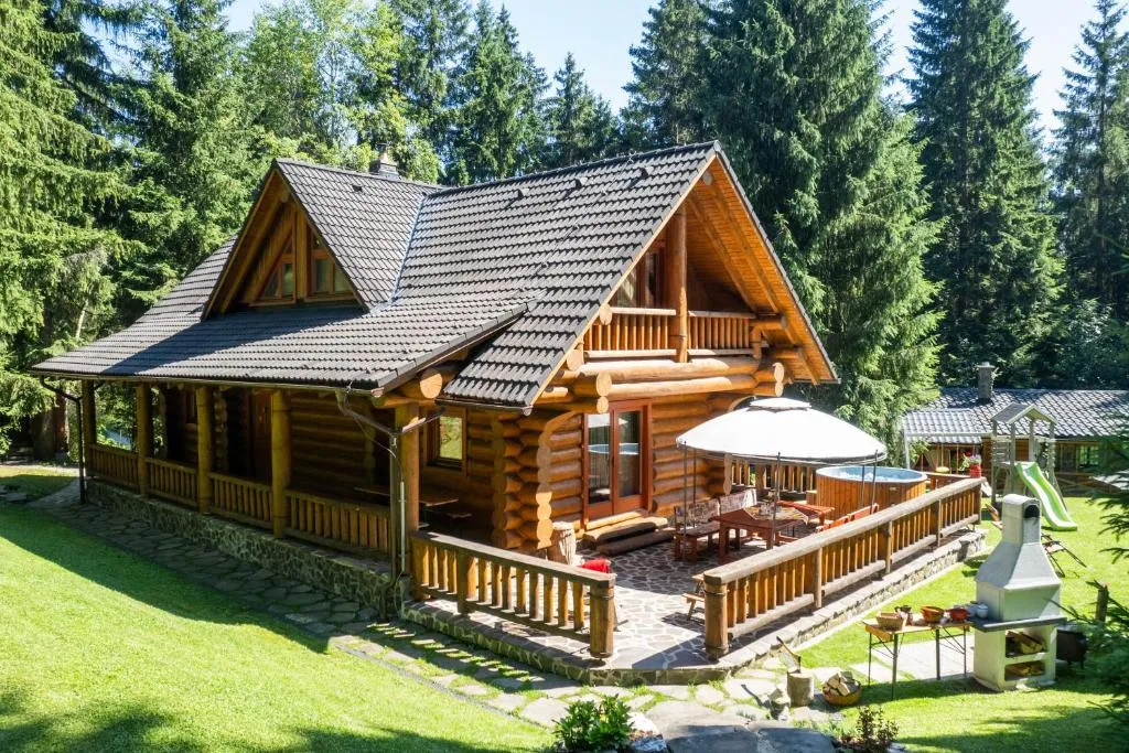 Image 1 of Chata Marína a Matej Kubínska hoľa