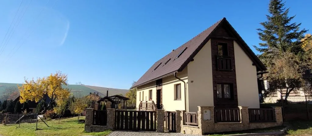 Image 1 of Chata Moja