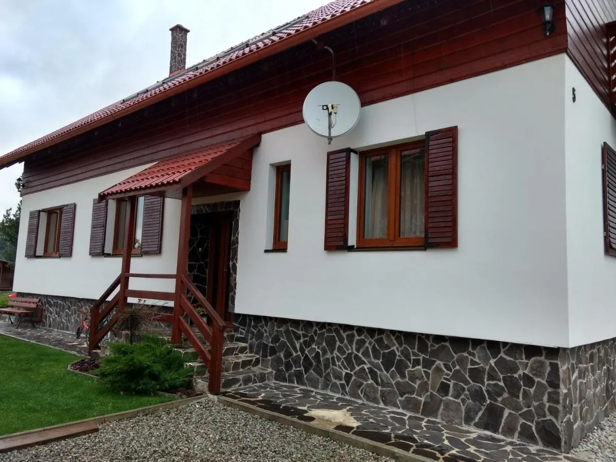 Image 2 of Chata Radiva