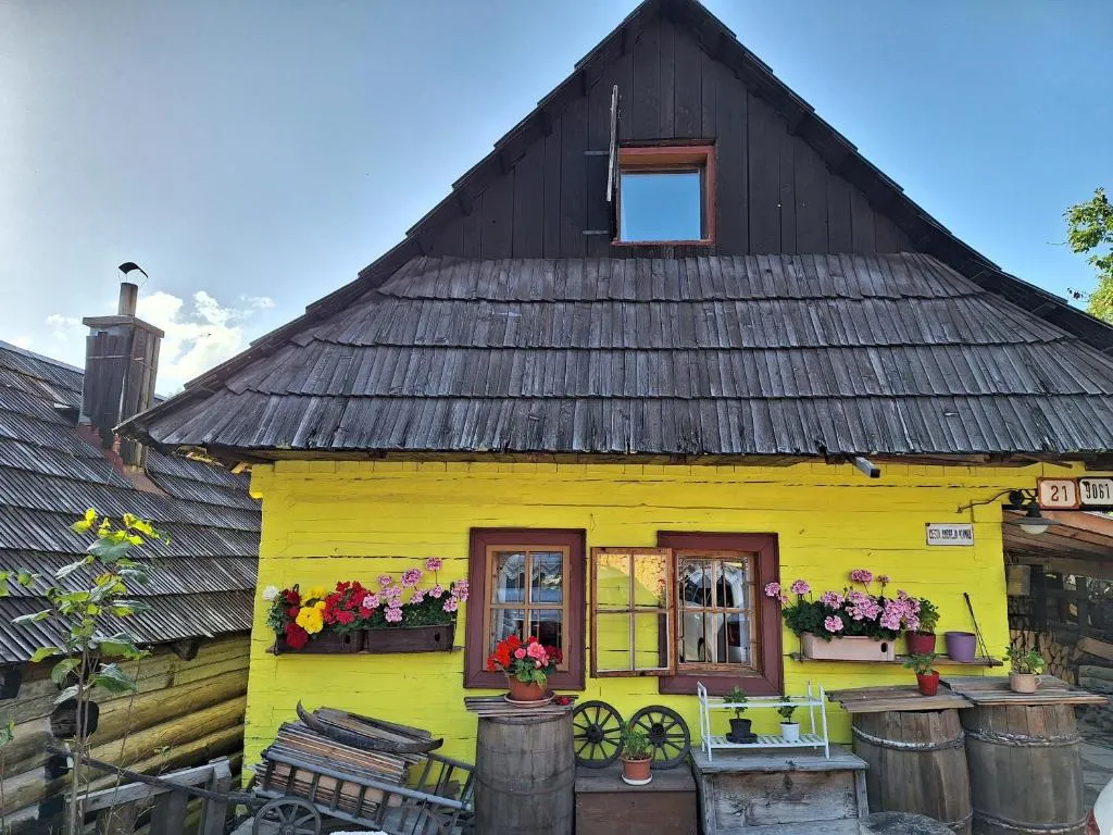 Image 1 of Chata Vlkolínec