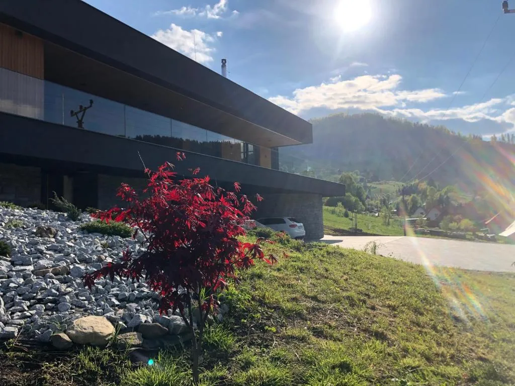Image 1 of Downhills Residence