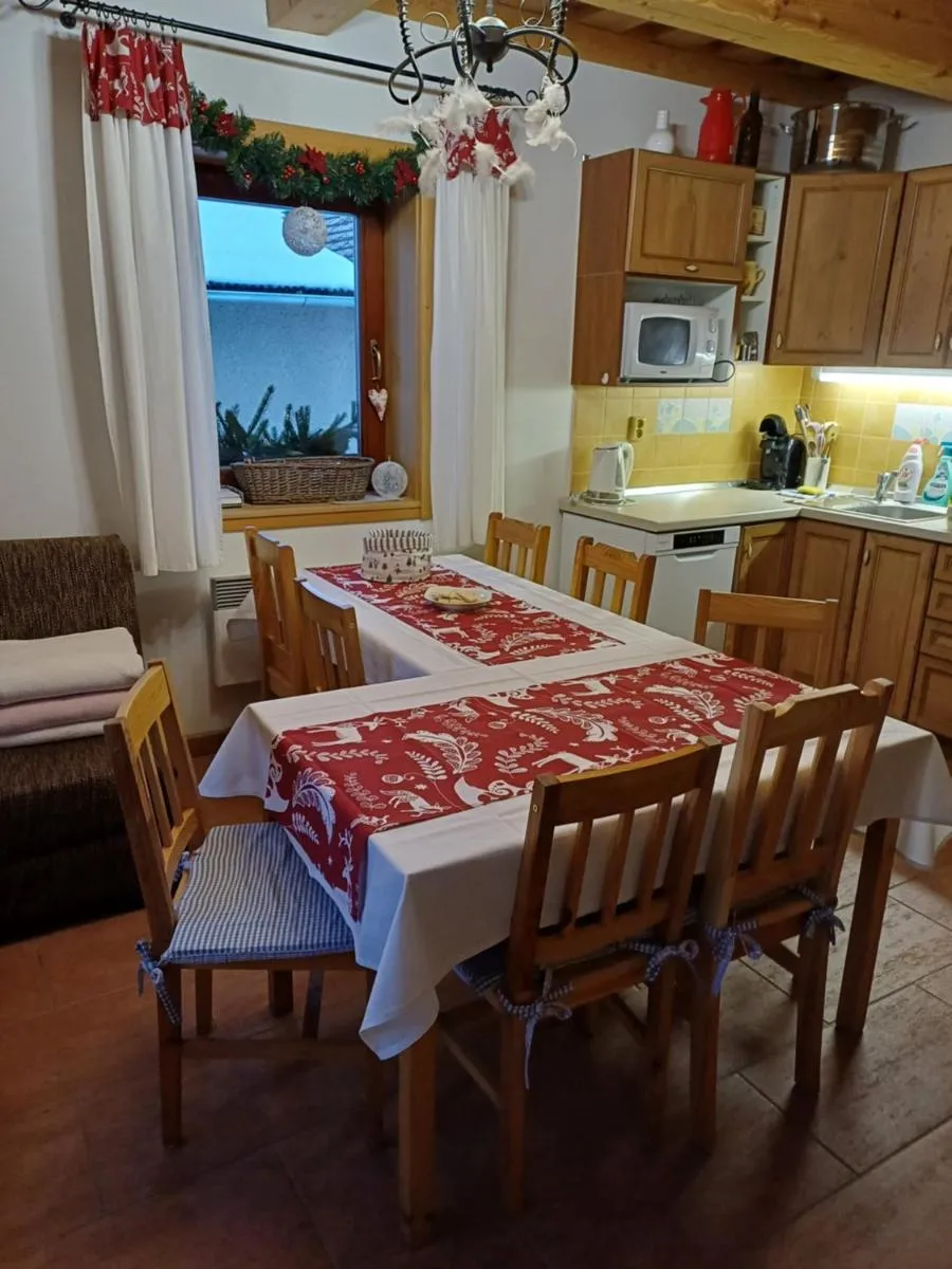 Image 3 of Drevenica Západné Tatry s kúpacou kaďou a krbom