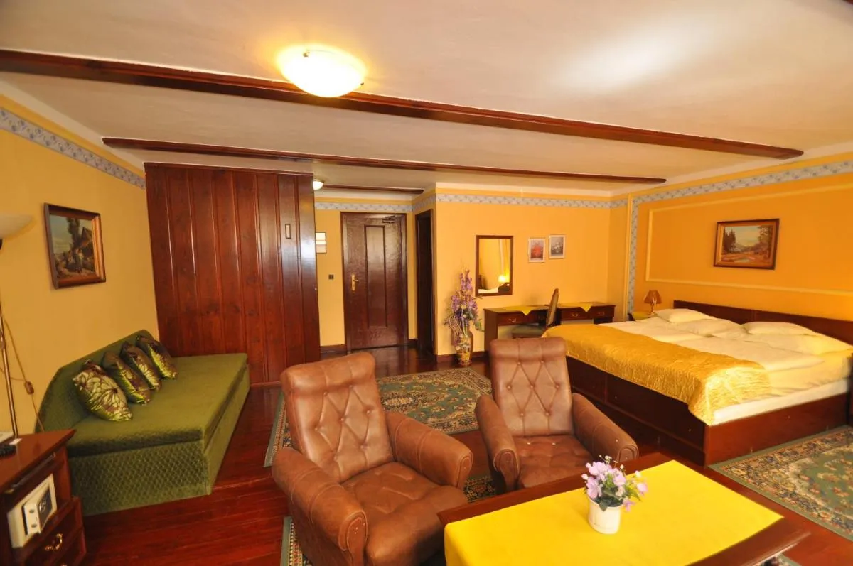 Image 4 of GARNI -Hotel Barbakan