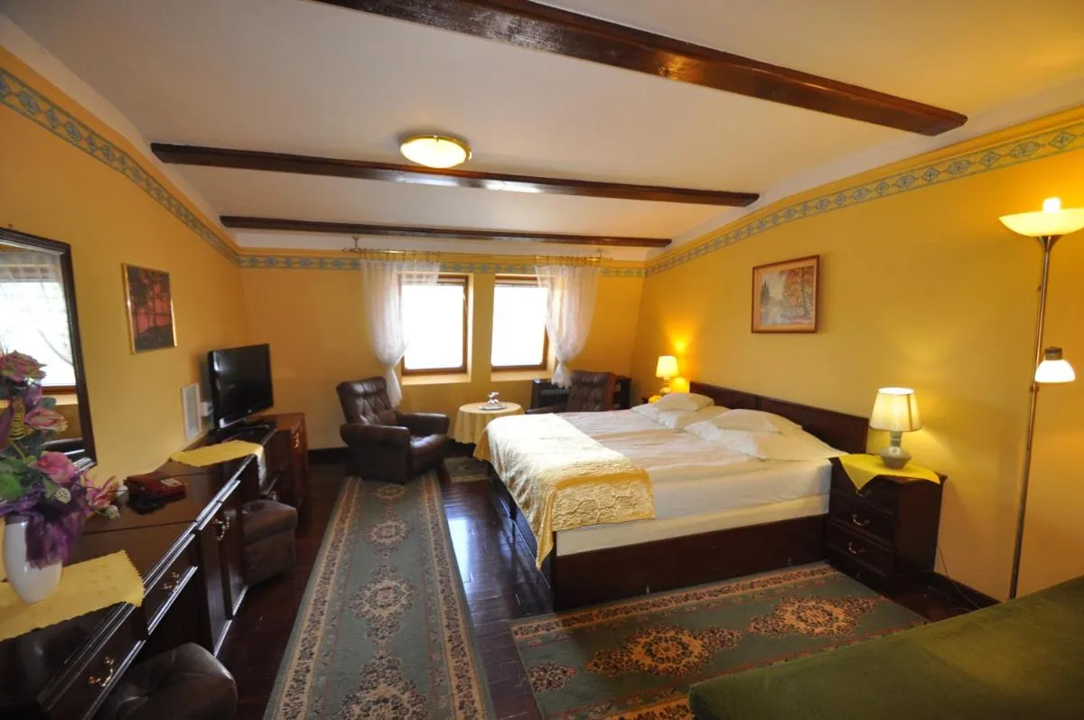 Image 2 of GARNI -Hotel Barbakan