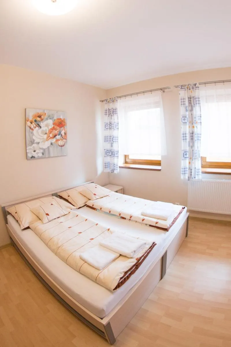 Image 4 of Guest House Tri Koruny