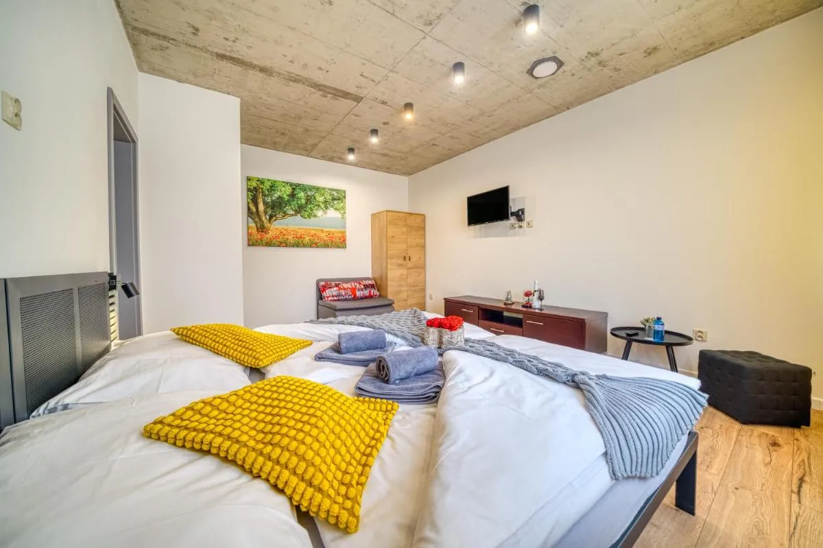 Image 3 of HM Apartments
