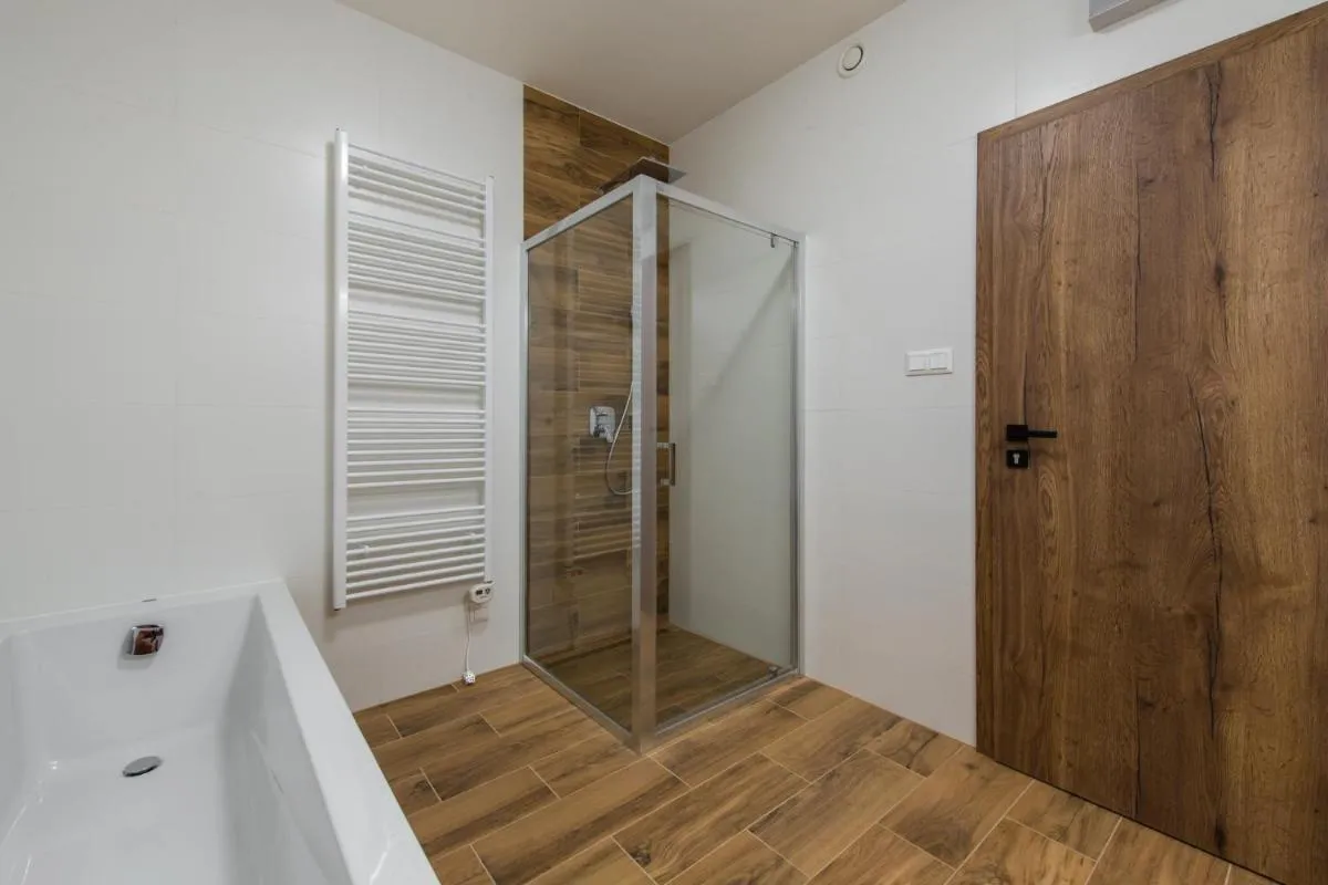 Image 4 of Happy Nest Apartments