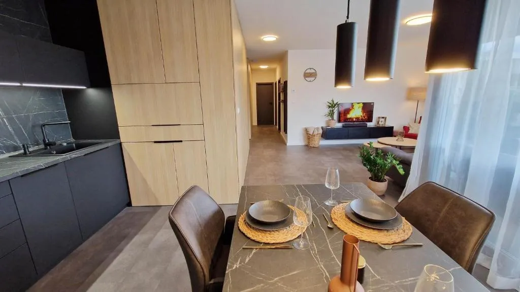 Image 1 of Hillshome – 84m2 moderný byt s terasou aj saunou