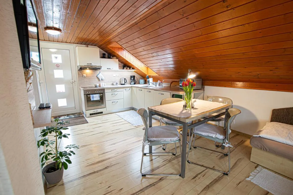 Image 3 of Holiday Home Linda