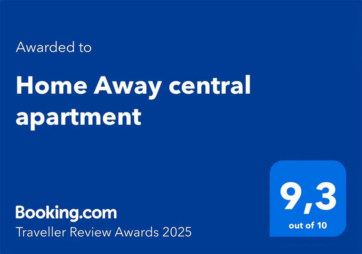 Image 2 of Home Away central apartment