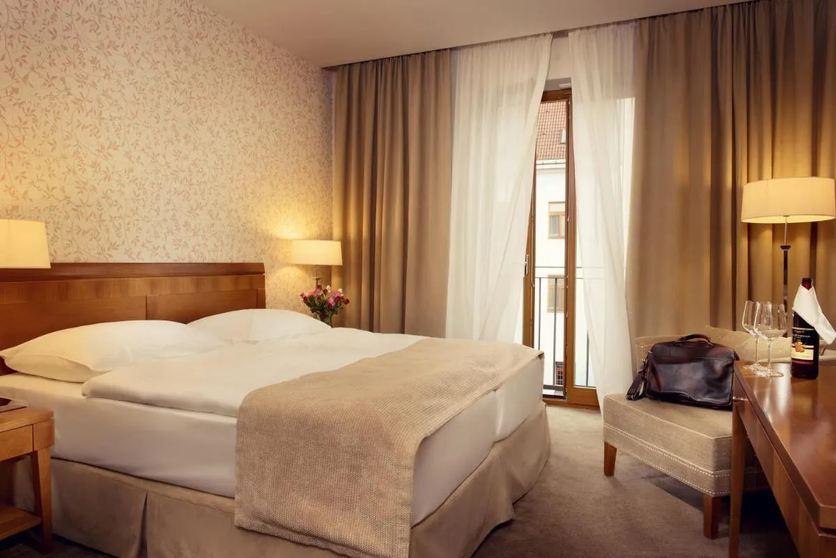 Image 6 of Hotel Ambassador