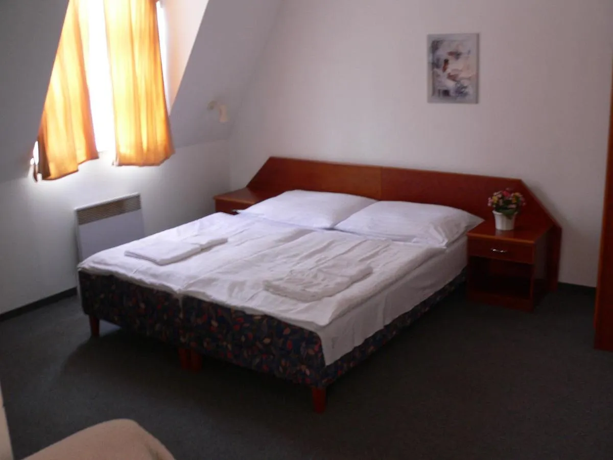 Image 5 of Hotel Armales
