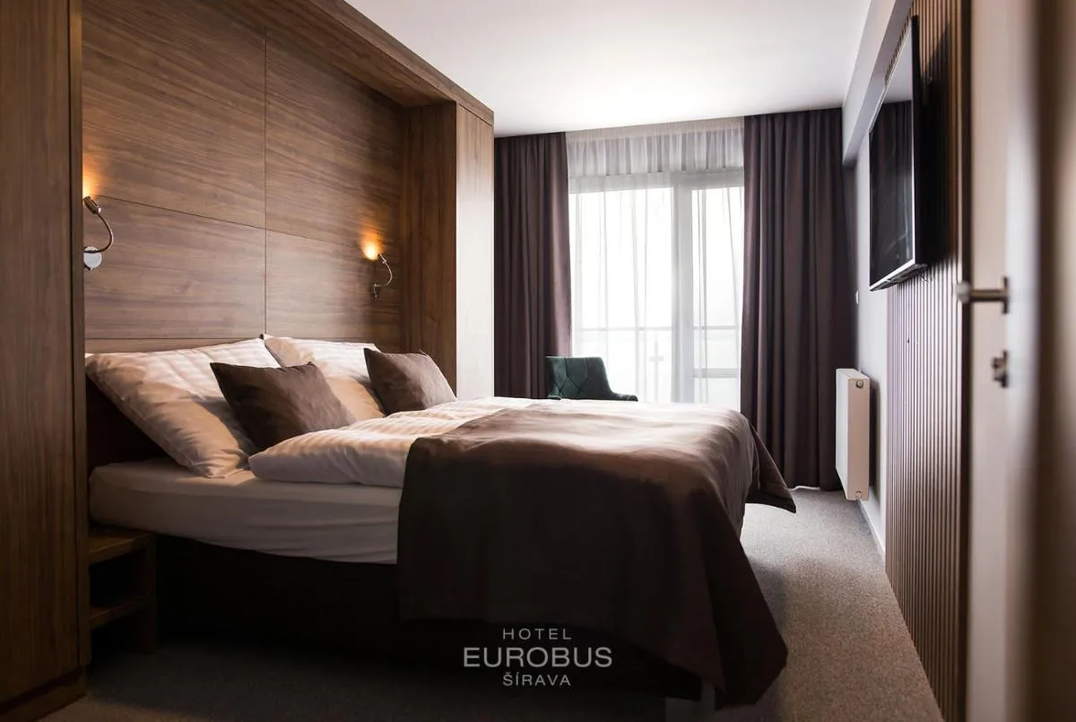 Image 3 of Hotel Eurobus
