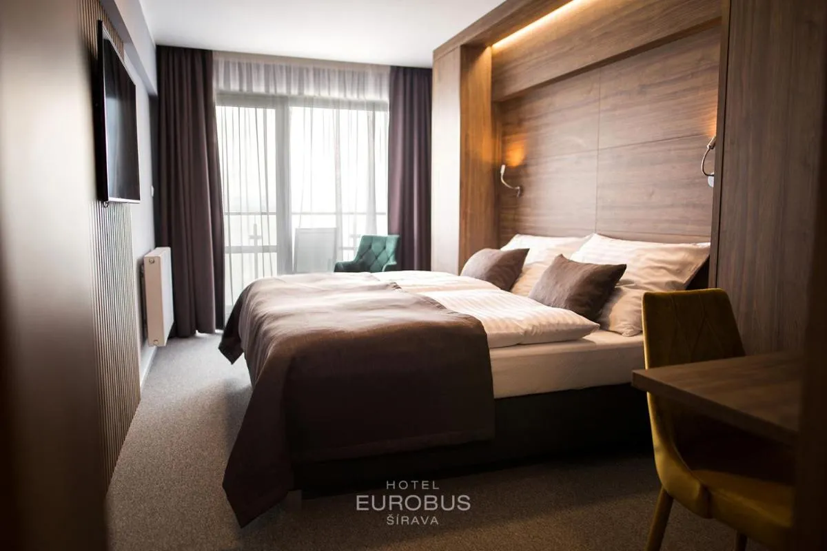 Image 2 of Hotel Eurobus