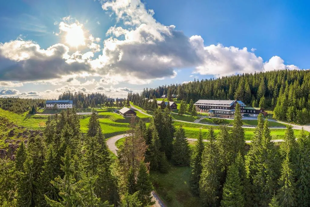 Image 1 of Hotel Granit Smrekovica