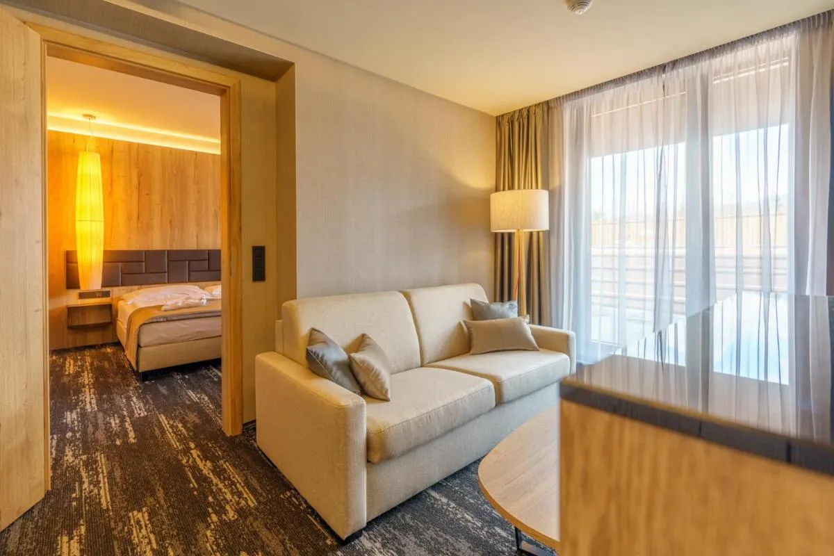 Image 4 of Hotel Hills