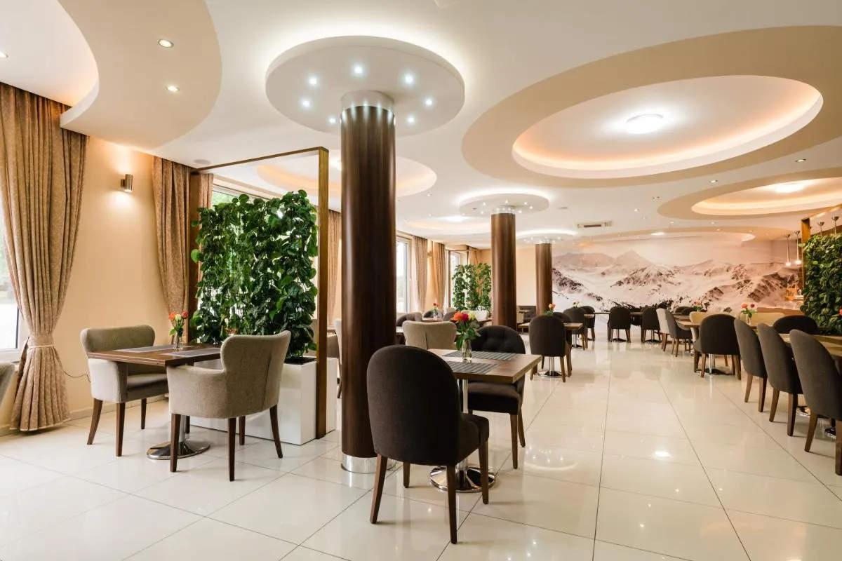 Image 4 of Hotel Menhard