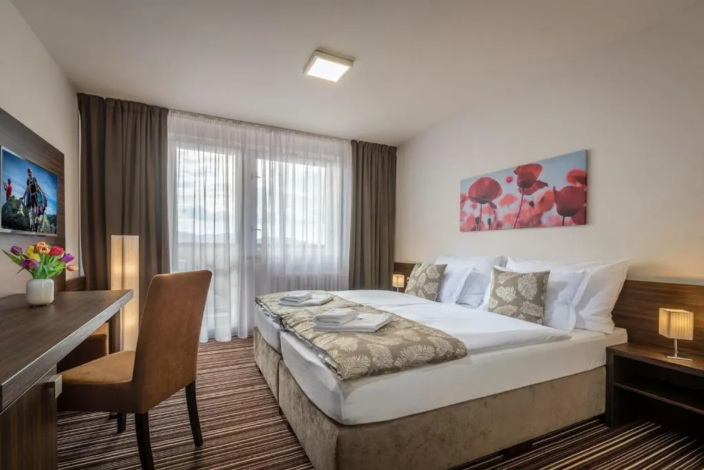 Image 1 of Hotel SATEL