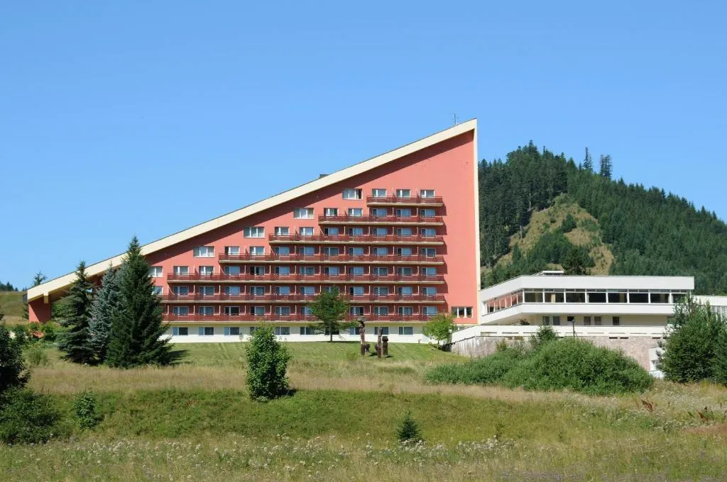 Image 1 of Hotel SOREA MÁJ