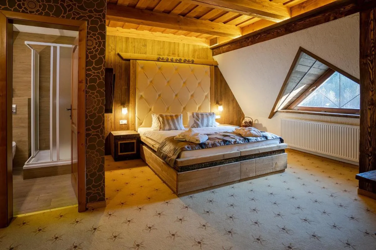 Image 2 of Hotel Strachanovka – Jánska Koliba
