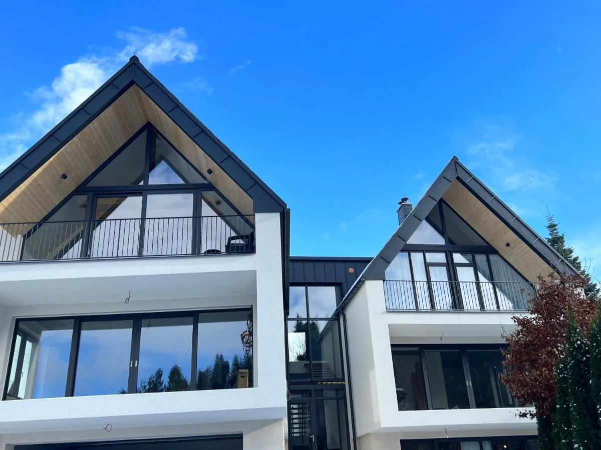 Image 2 of Jamy House
