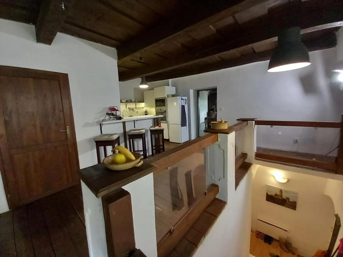 Image 3 of Kiefer Residence