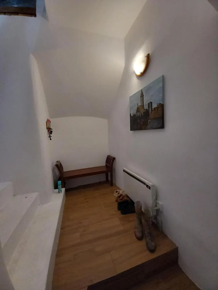 Image 6 of Kiefer Residence