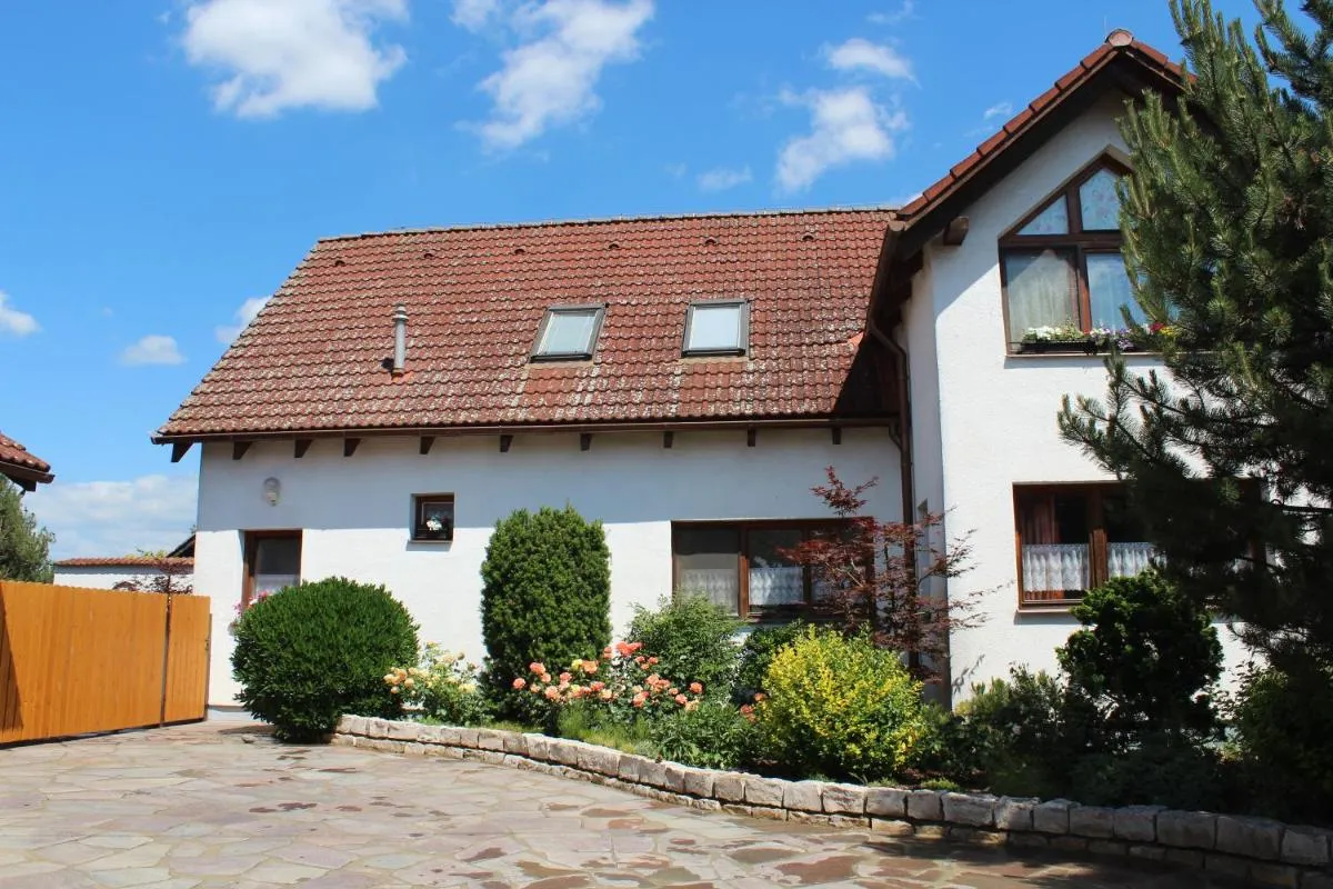 Image 2 of Linde Gasthaus