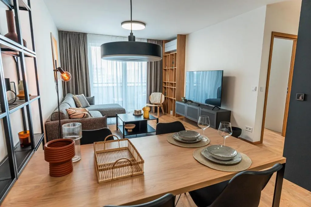 Image 1 of Luxury city center apartment – parking included