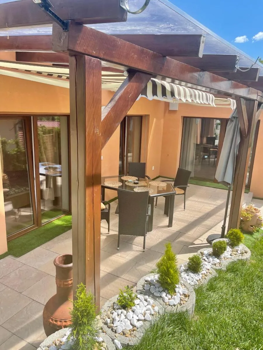 Image 6 of Luxus Resort – Zupko