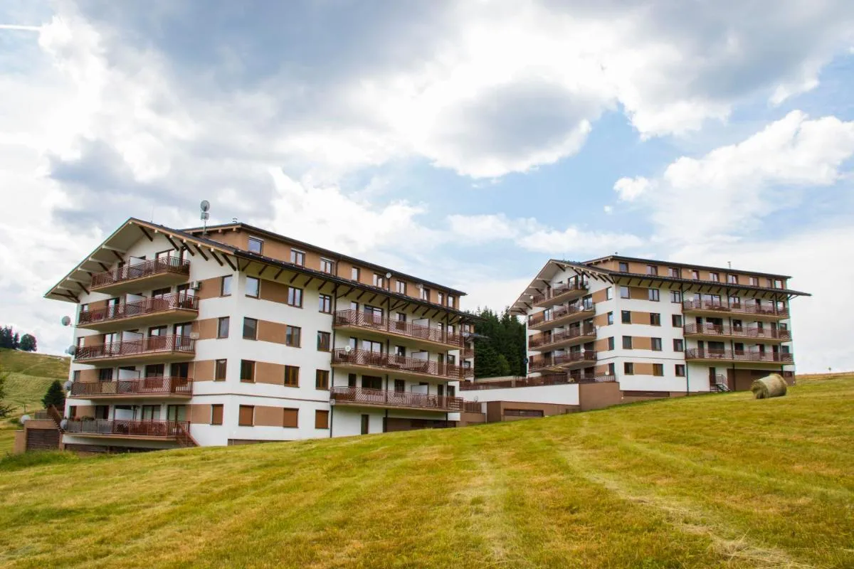 Image 2 of MJ Apartments Panorama