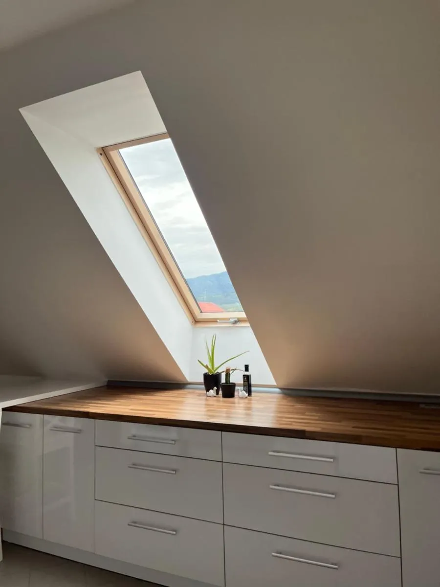 Image 7 of Modern flat with mountain view in city centre