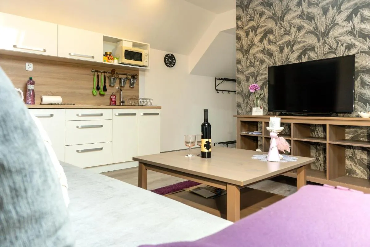 Image 2 of NISA Apartments
