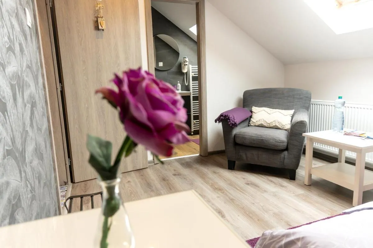 Image 5 of NISA Apartments