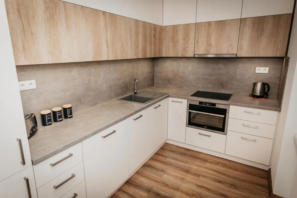Image 2 of Old Town city center apartment 2 – private parking included