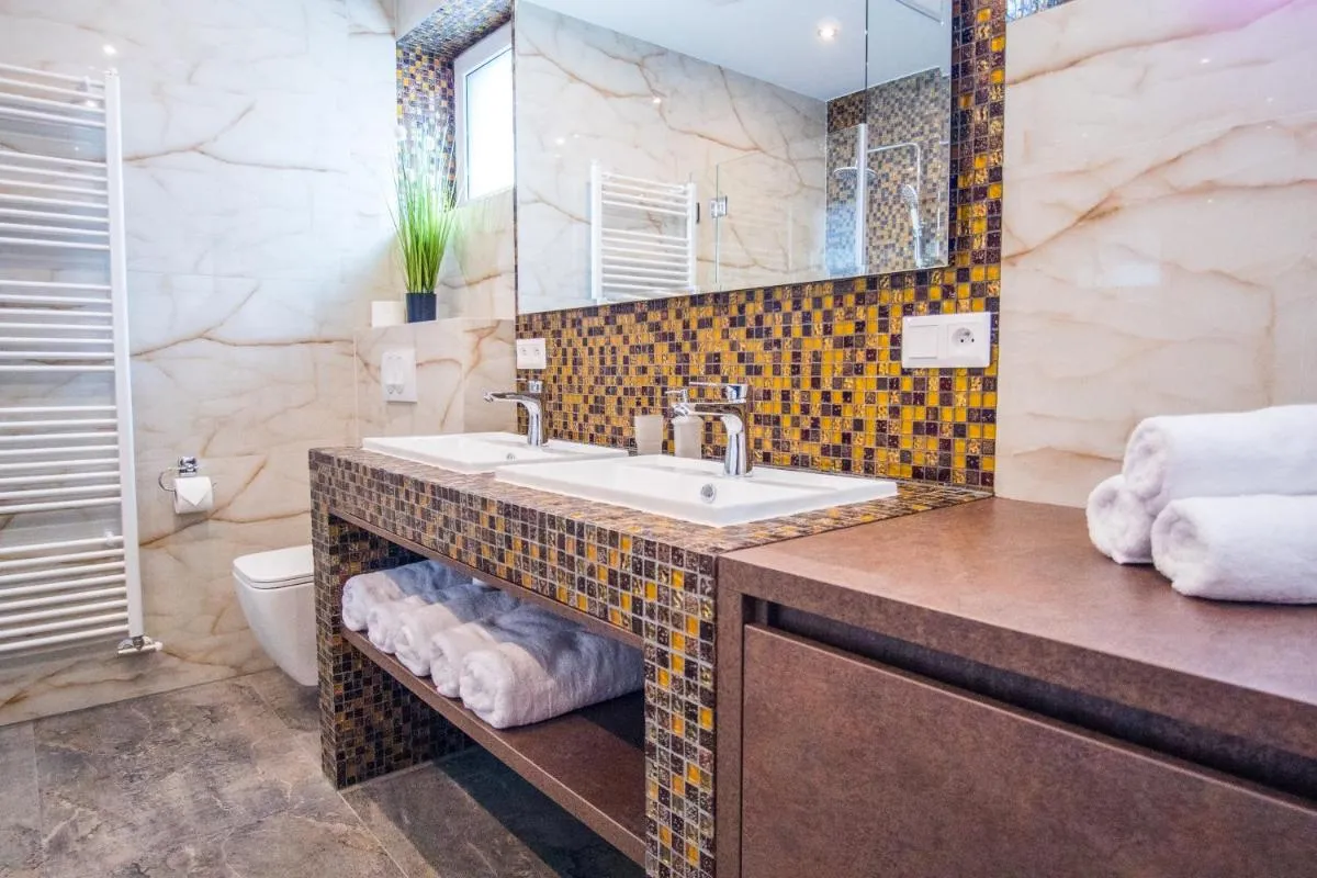 Image 7 of Penthouse apartments